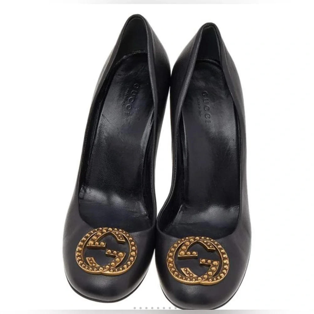 Gucci Black Heels with Iconic Gucci Gold Emblem